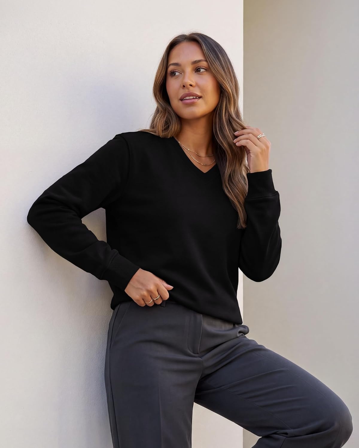 image:image3 Pack Womens Fleece V Neck Sweatshirt Pullover Sweaters Long Sleeve TopSolid Black Solid Cashmere Rose Grey Heather