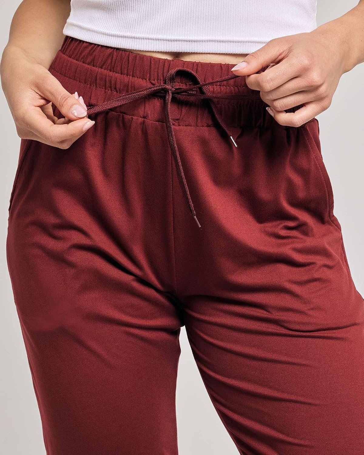 image:image3 Pack Womens Capri Pants Athletic Casual Sweatpants Summer Yoga PocketsSet 1