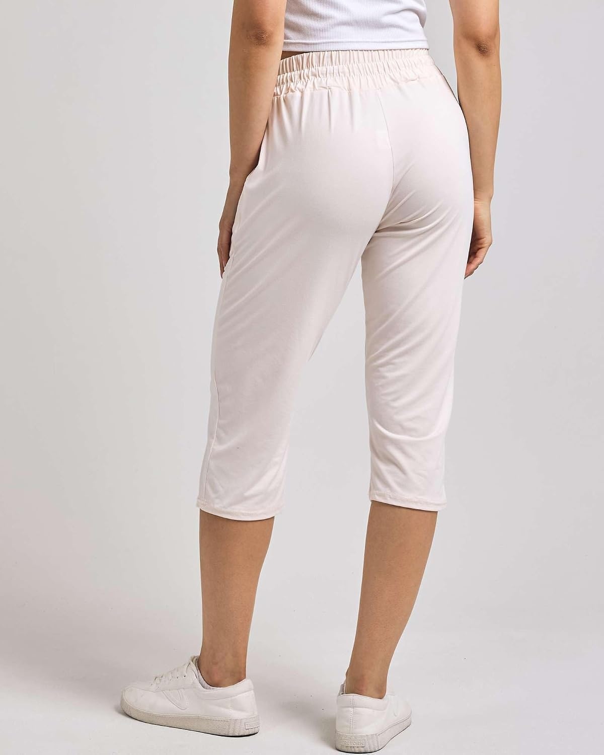 image:image3 Pack Womens Capri Pants Athletic Casual Sweatpants Summer Yoga PocketsSet 4